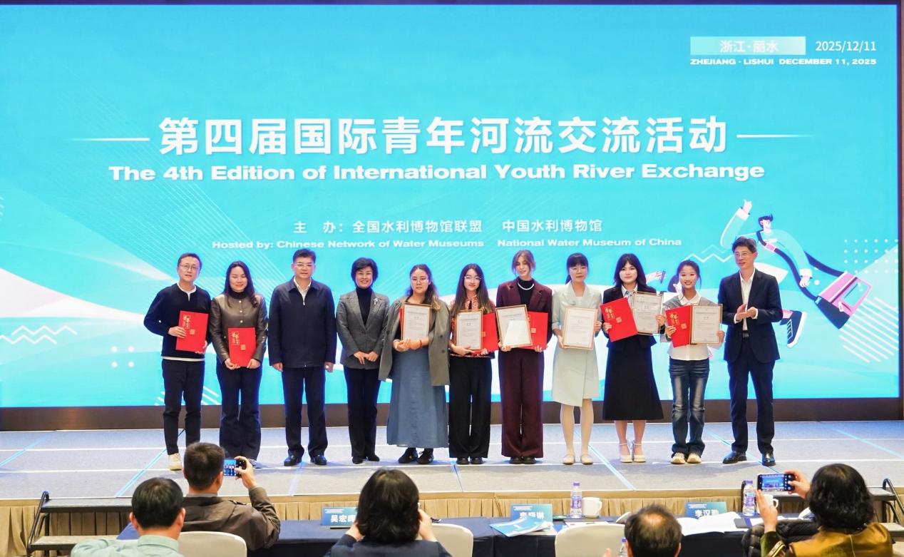英皇体育网站官方网站