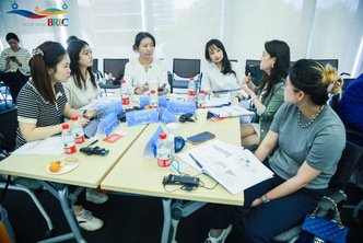 来自英皇体育网站官网常用功能管工英皇