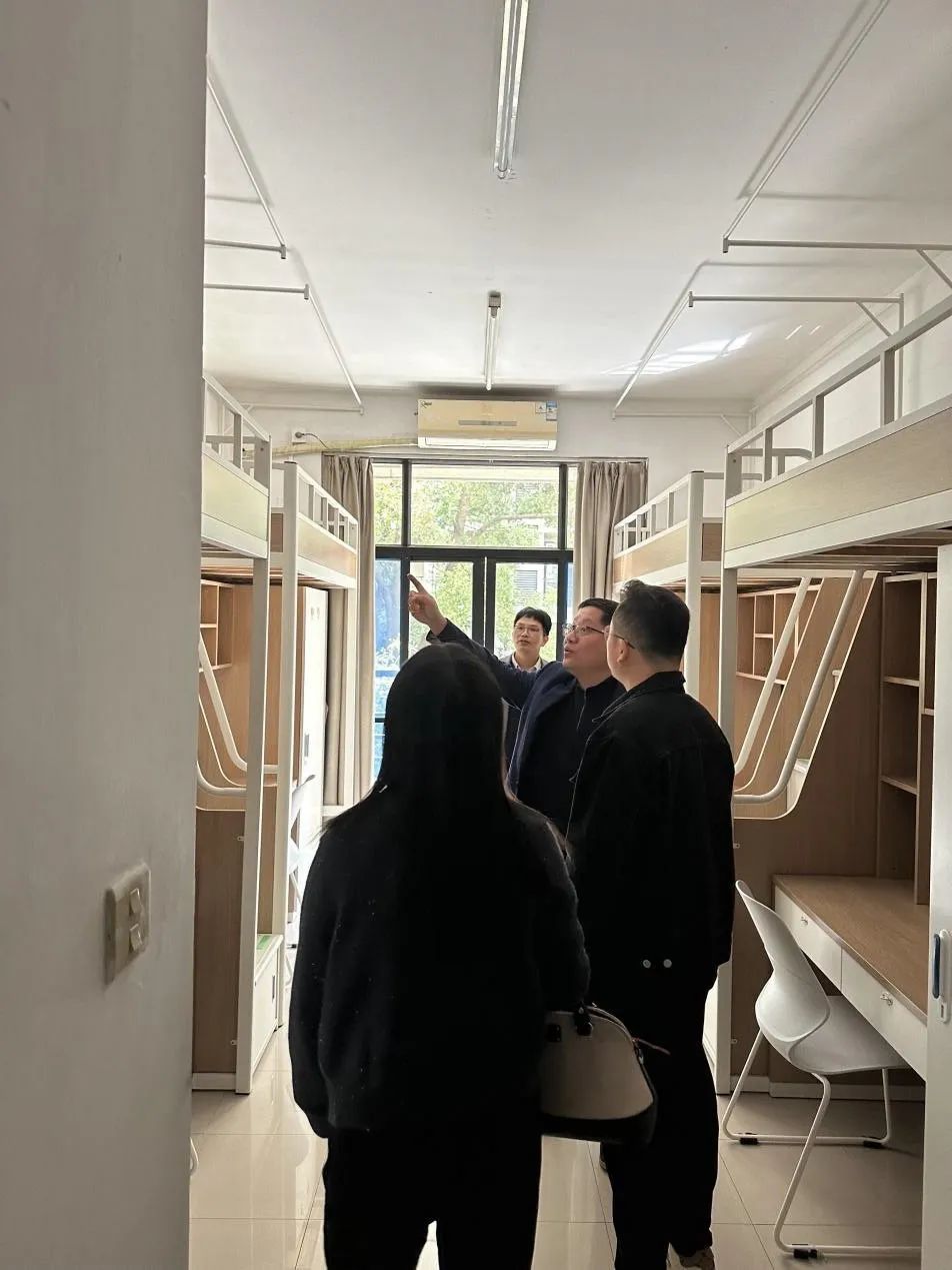 裴蓓院长首先介绍了英皇体育最新版本新