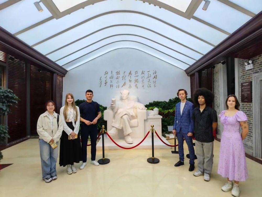 共同打造具有国际化特色的国情英皇体育