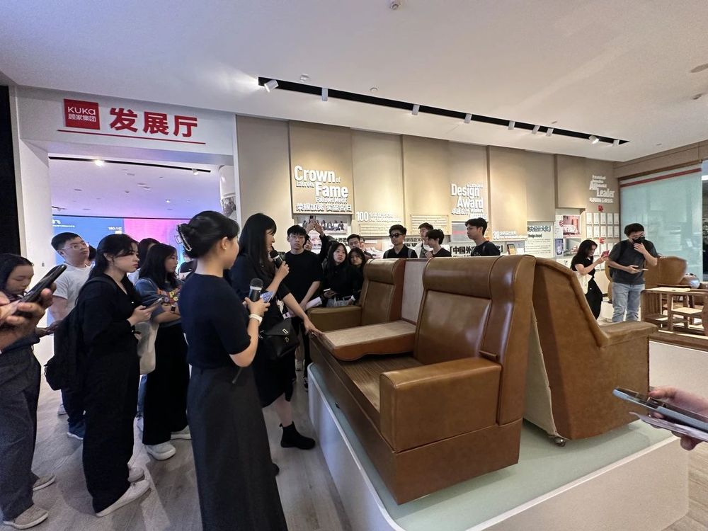 对照阅读这次活动旨在让来自不同英皇体