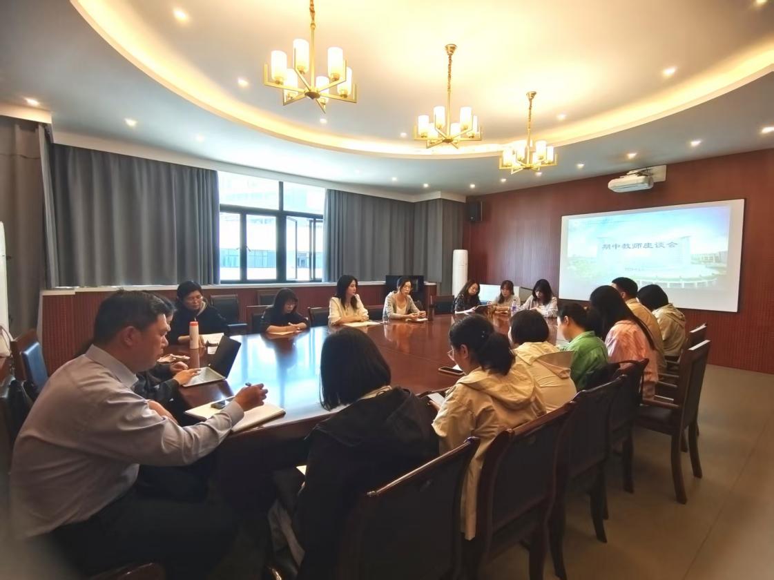 英皇体育最新版本成为西甲联赛的官方合