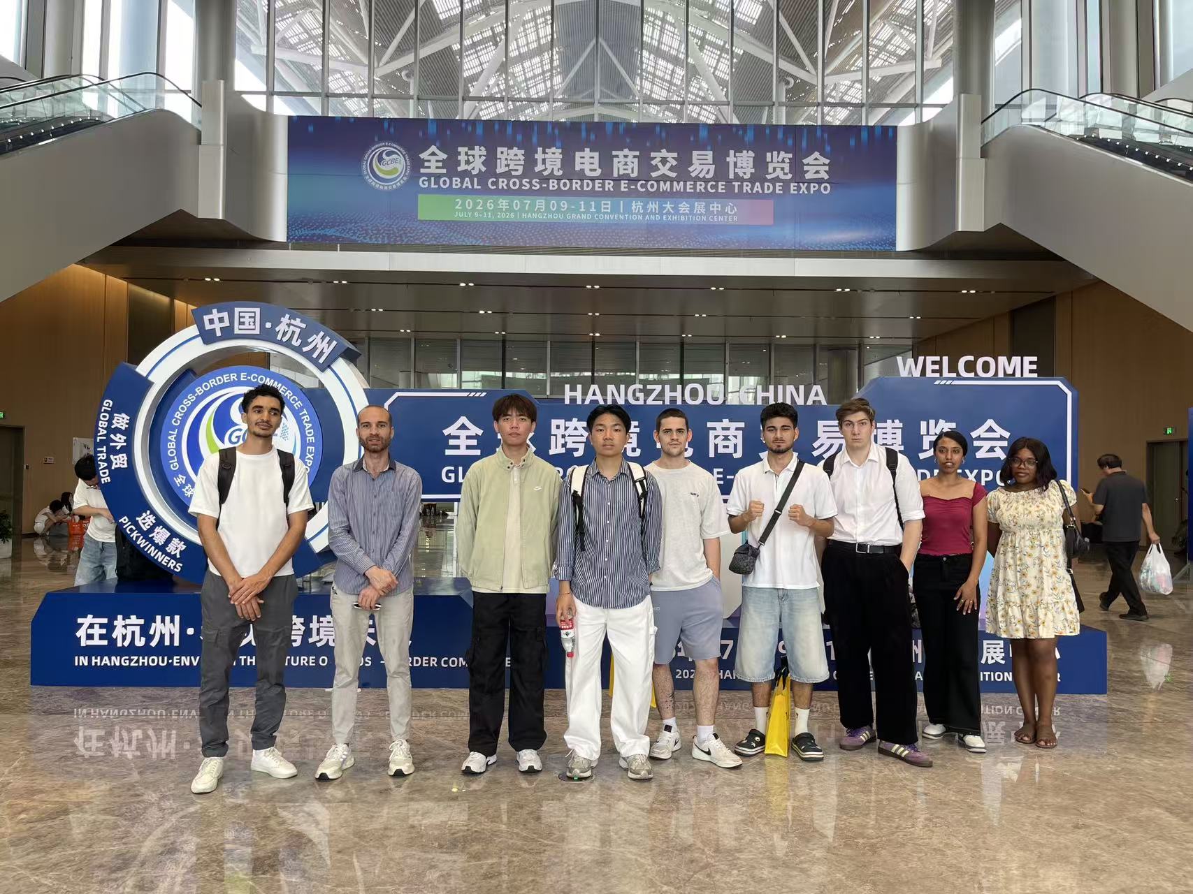 精准对接行业需求