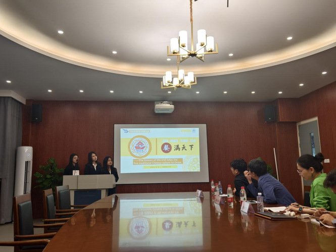 各个团队纷纷展示了他们精心策划的创新