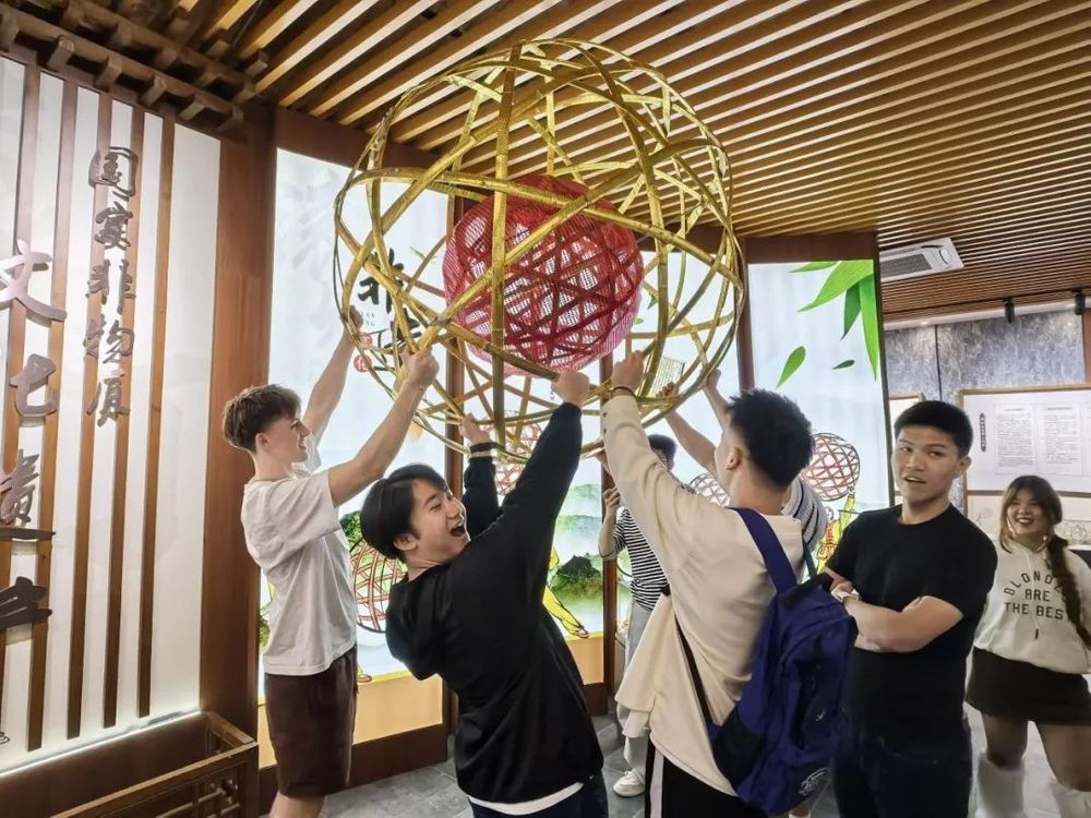 值得一提的是