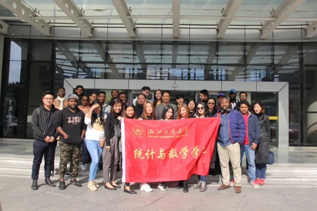 1620956832761662.jpg 金融统计