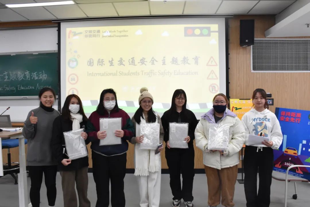 由管工英皇体育网站功能入口英皇体育网