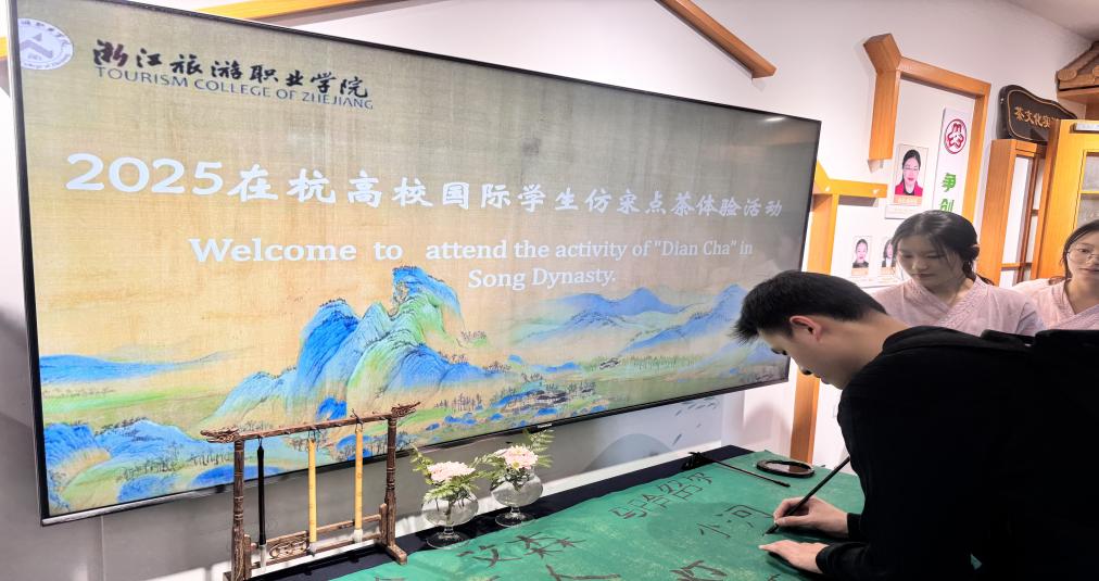 英皇体育网站